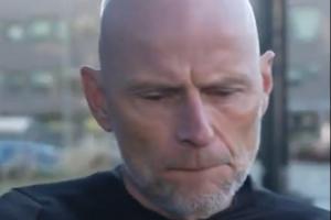 挪威主帅回应施耶尔德鲁普分享不雅视频：愚蠢，相信他吸取了教训