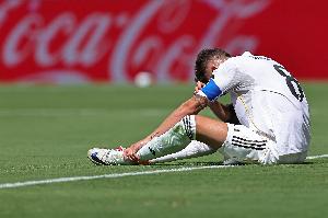 马卡：巴尔韦德和库尔图瓦在赛后都出现身体不适，今天将接受检查