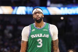 名记：若我在独行侠管理层 我会尝试让浓眉价值回暖然后交易他