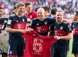 罗贝里组合重现！拜仁官方：2026年1月18日将举行“传奇杯”比赛