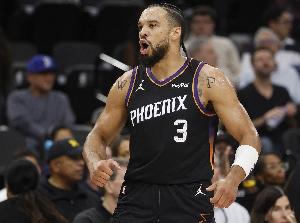 太阳新3号！狄龙半场13中9&三分6中3狂砍24分 得分创赛季新高