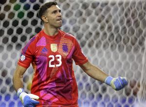 大马丁强力回应加图索关于南美赛制：他们根本不了解南美！