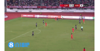 天秀！拜合拉木脚后跟破门！本场双响！U22国足2-0领先韩国！