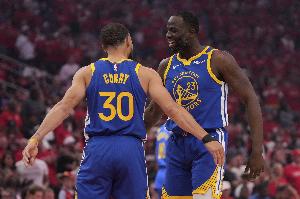 追梦：我们背水一战时总会做出回应 做不出回应就成不了冠军！