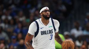 左小腿拉伤缺席过去8场！官方：浓眉恢复进展顺利 7-10天重新评估