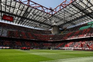 全市场：意大利vs挪威仍有67500名观众到场，有4800名挪威球迷