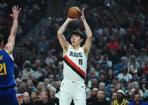 打得好！杨瀚森G联盟第二战半场独揽9分6板3帽！次节单节9分