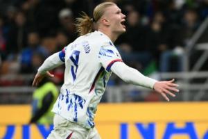 挪威第1人！25岁哈兰德8场16球带队进世界杯，曾斩三冠王+金球第2