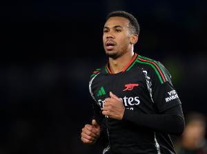 枪手危‼️BBC：加布里埃尔最少伤缺四周，也可能伤至1月份